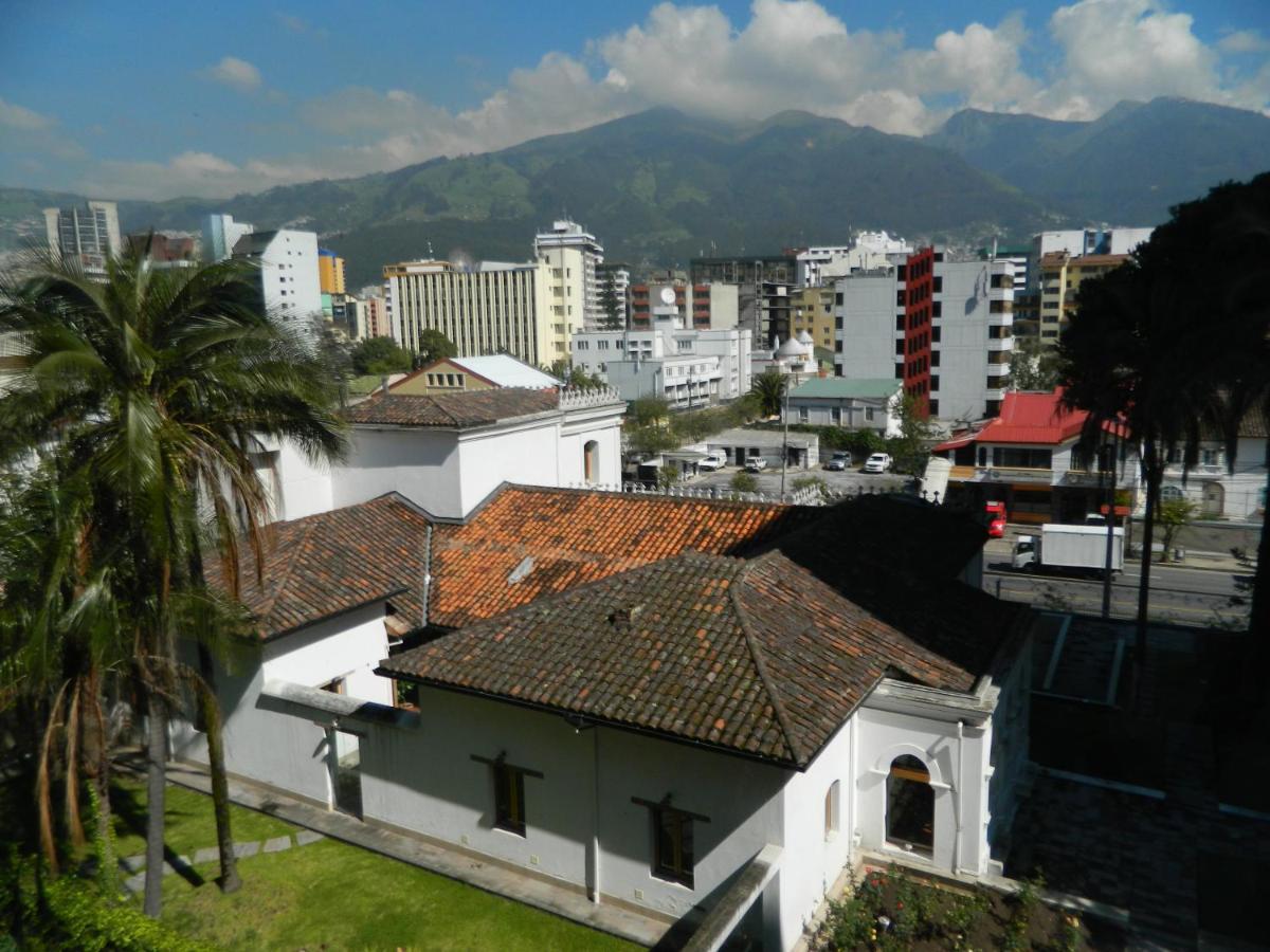 Itsahome Aparments - Casa Del Parque Quito Bilik gambar